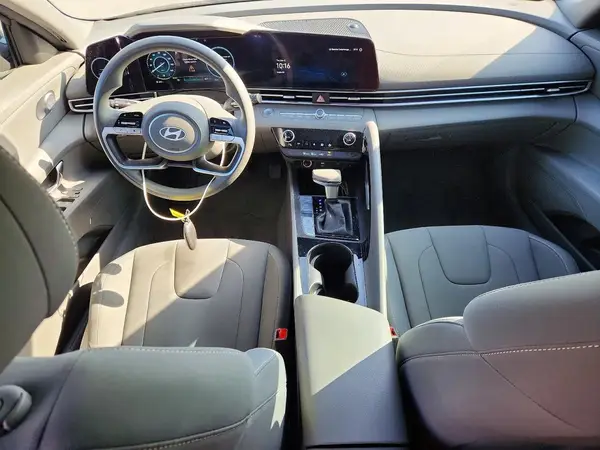 KMHLM4DJ7RU113358 2024 HYUNDAI ELANTRA - Image 8