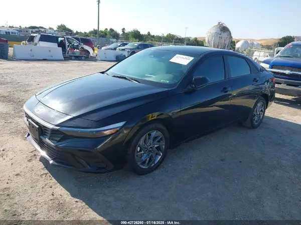 KMHLM4DJ7SU122535 2025 HYUNDAI ELANTRA - Image 2