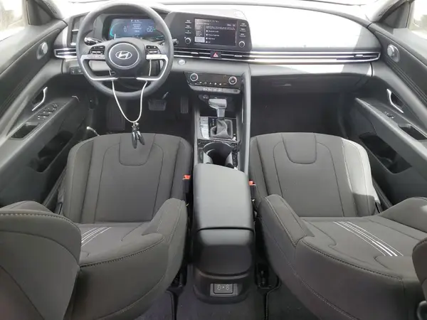 KMHLM4DJ7SU134636 2025 HYUNDAI ELANTRA - Image 8