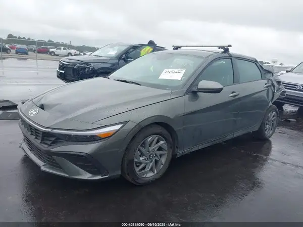KMHLM4DJ7SU136659 2025 HYUNDAI ELANTRA - Image 2