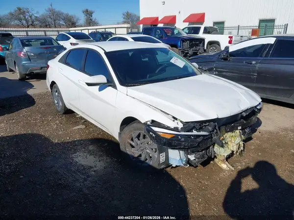KMHLM4DJ7SU143806 2025 HYUNDAI ELANTRA - Image 1
