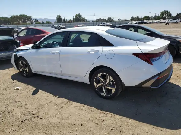 KMHLM4DJ7SU158399 2025 HYUNDAI ELANTRA - Image 2