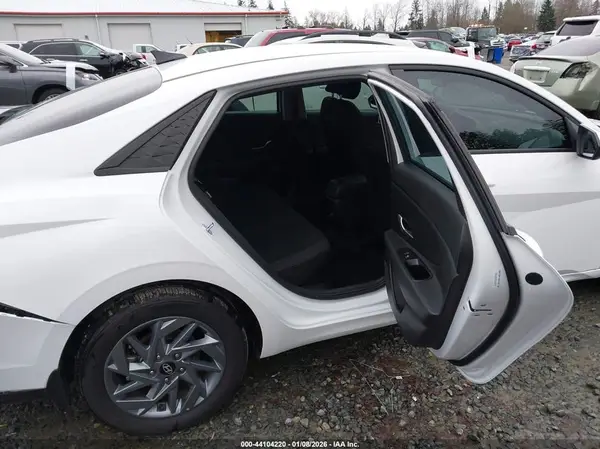 KMHLM4DJ7SU165787 2025 HYUNDAI ELANTRA - Image 8