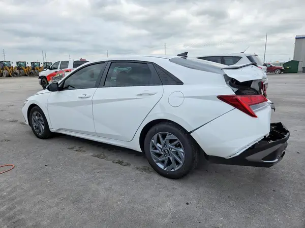 KMHLM4DJ7SU174215 2025 HYUNDAI ELANTRA - Image 2