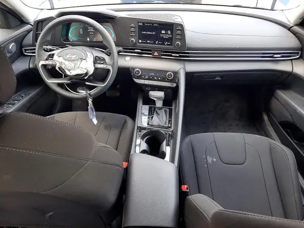 KMHLM4DJ7TU183854 2026 HYUNDAI ELANTRA - Image 8
