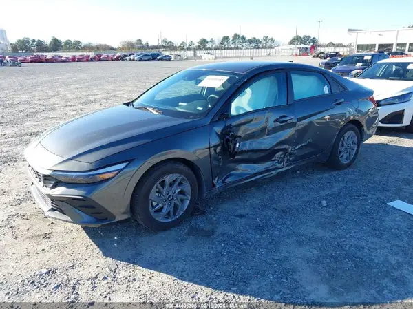 KMHLM4DJ7TU184552 2026 HYUNDAI ELANTRA - Image 2