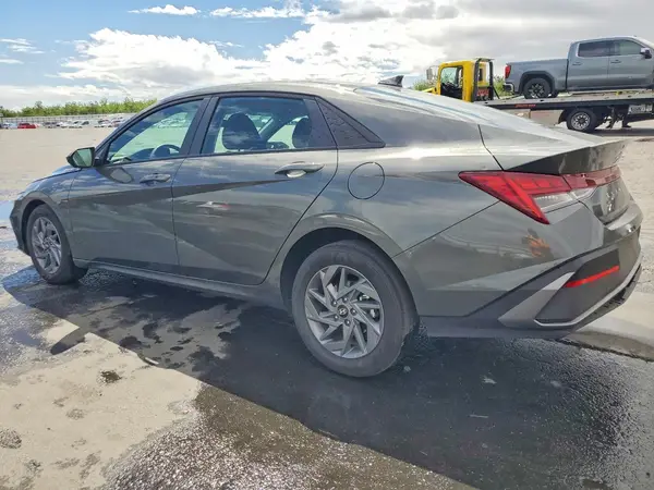KMHLM4DJ7TU184888 2026 HYUNDAI ELANTRA - Image 2