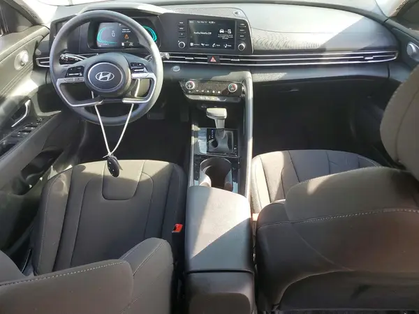 KMHLM4DJ7TU189279 2026 HYUNDAI ELANTRA - Image 8