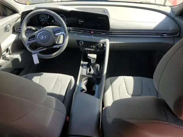 KMHLM4DJ8RU093525 2024 HYUNDAI ELANTRA - Image 8