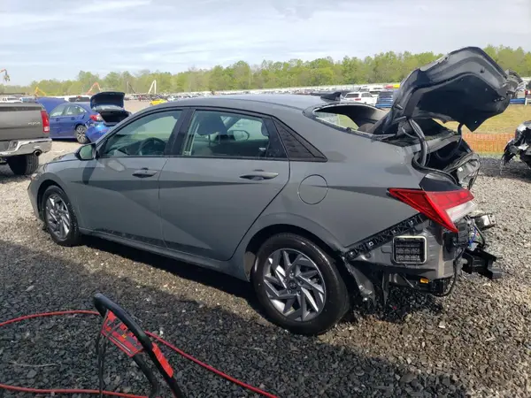 KMHLM4DJ8RU101039 2024 HYUNDAI ELANTRA - Image 2