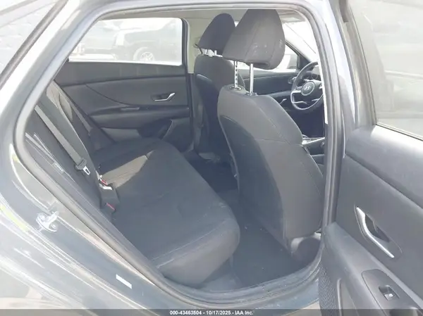 KMHLM4DJ8RU109335 2024 HYUNDAI ELANTRA - Image 8