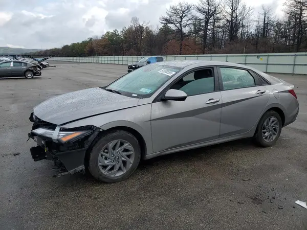 KMHLM4DJ8RU113806 2024 HYUNDAI ELANTRA - Image 1