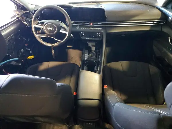 KMHLM4DJ8RU116592 2024 HYUNDAI ELANTRA - Image 8
