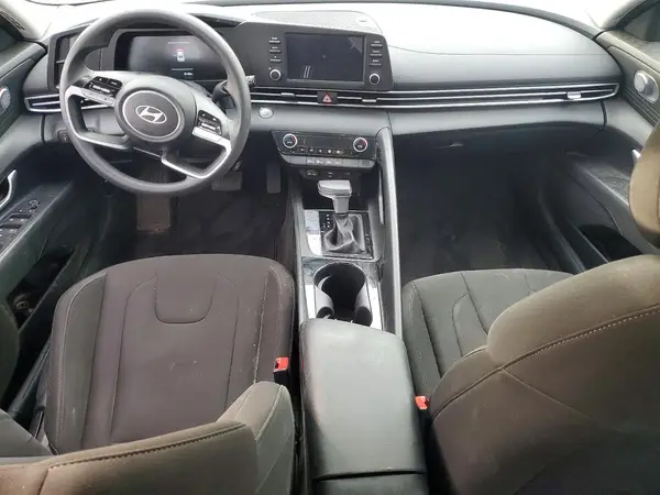 KMHLM4DJ8SU134645 2025 HYUNDAI ELANTRA - Image 8