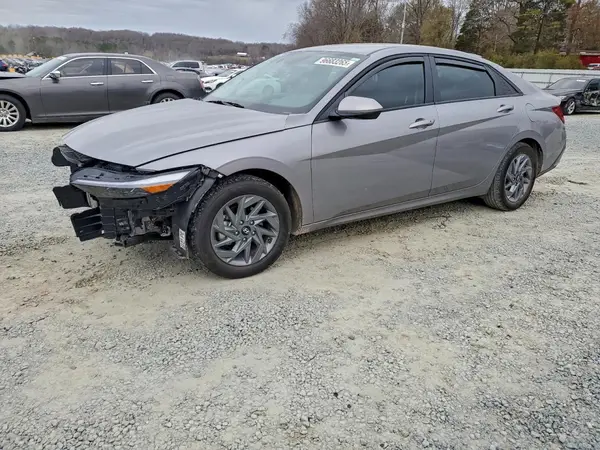 KMHLM4DJ8SU140316 2025 HYUNDAI ELANTRA - Image 1