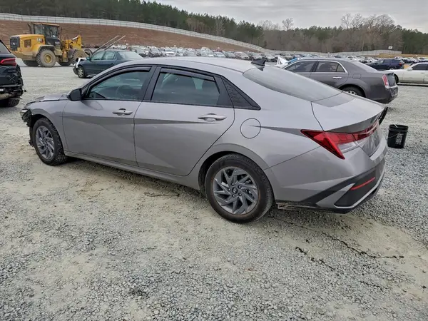 KMHLM4DJ8SU140316 2025 HYUNDAI ELANTRA - Image 2