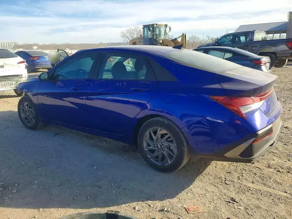KMHLM4DJ8SU156824 2025 HYUNDAI ELANTRA - Image 2