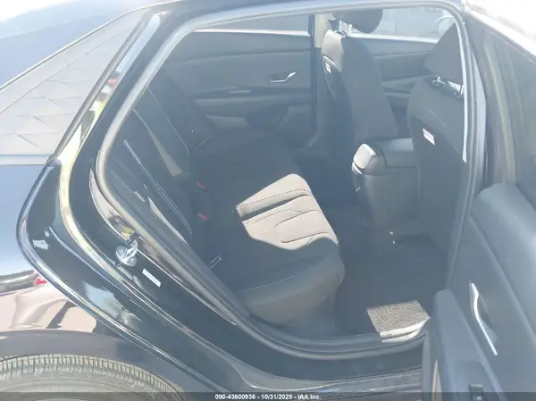 KMHLM4DJ8SU159366 2025 HYUNDAI ELANTRA - Image 8