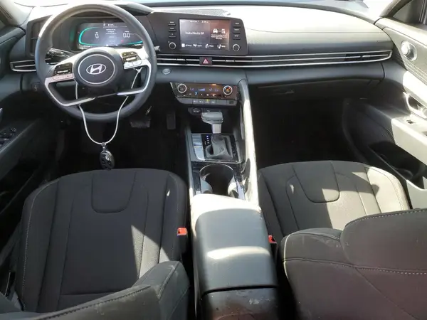 KMHLM4DJ8SU160551 2025 HYUNDAI ELANTRA - Image 8