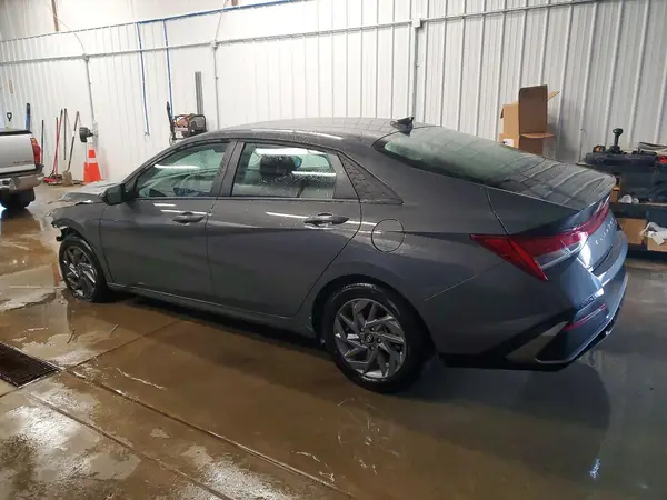 KMHLM4DJ8SU178385 2025 HYUNDAI ELANTRA - Image 2
