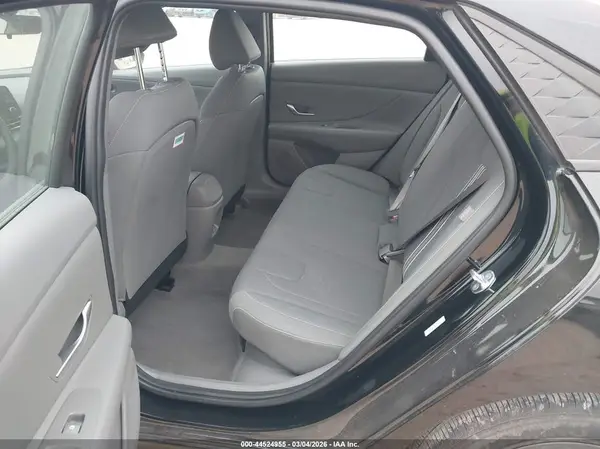 KMHLM4DJ8SU178452 2025 HYUNDAI ELANTRA - Image 8