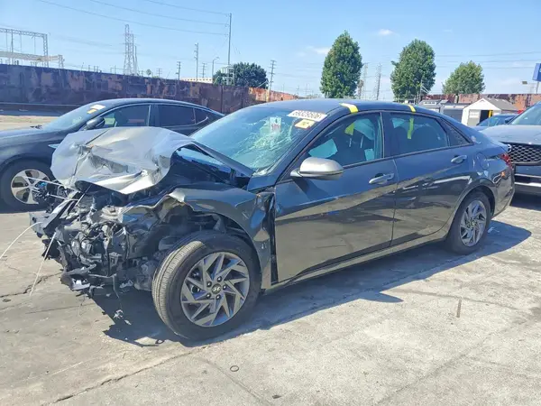 KMHLM4DJ8TU184138 2026 HYUNDAI ELANTRA - Image 1