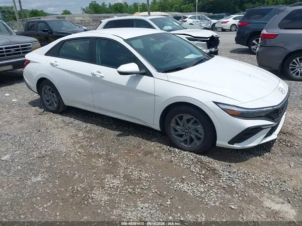 KMHLM4DJ8TU190988 2026 HYUNDAI ELANTRA - Image 1