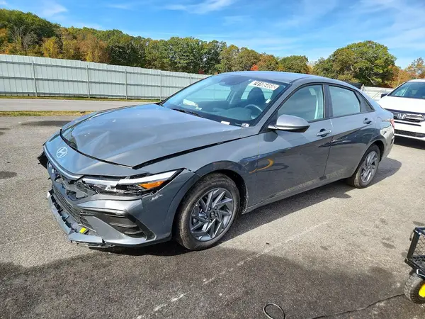 KMHLM4DJ8TU212181 2026 HYUNDAI ELANTRA - Image 1