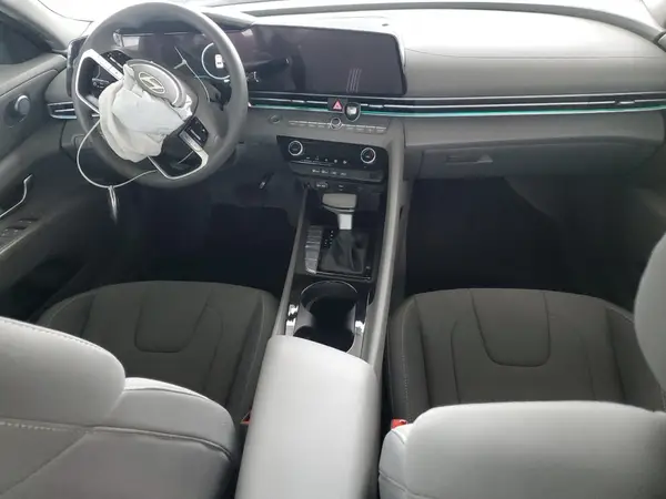 KMHLM4DJ9RU093078 2024 HYUNDAI ELANTRA - Image 8