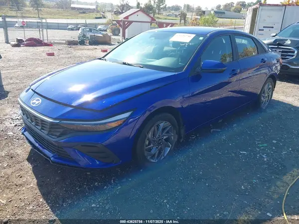 KMHLM4DJ9RU096448 2024 HYUNDAI ELANTRA - Image 2