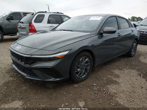 KMHLM4DJ9RU110154 2024 HYUNDAI ELANTRA - Image 2