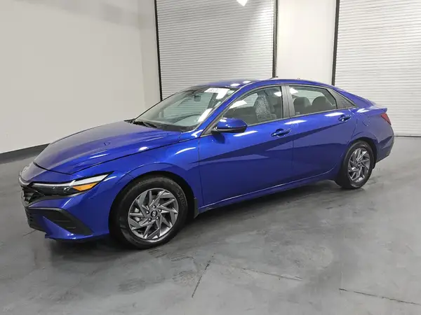 KMHLM4DJ9RU114009 2024 HYUNDAI ELANTRA - Image 1