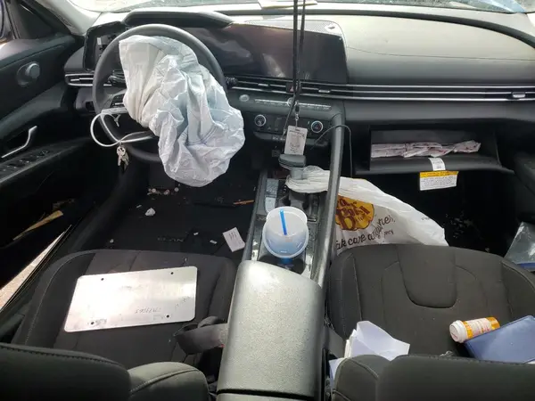 KMHLM4DJ9RU120294 2024 HYUNDAI ELANTRA - Image 8