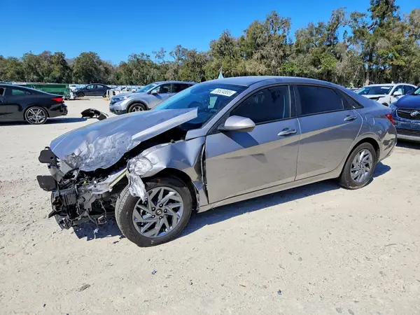 KMHLM4DJ9SU122326 2025 HYUNDAI ELANTRA - Image 1