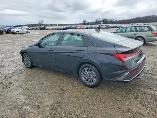 KMHLM4DJ9SU122486 2025 HYUNDAI ELANTRA - Image 2