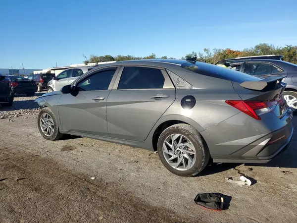 KMHLM4DJ9SU128336 2025 HYUNDAI ELANTRA - Image 2