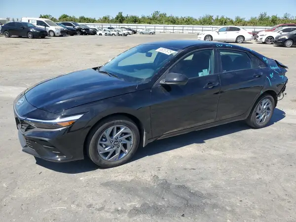 KMHLM4DJ9SU134315 2025 HYUNDAI ELANTRA - Image 1