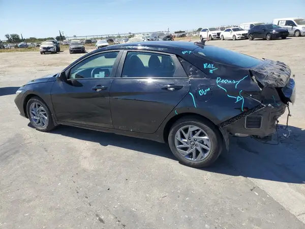 KMHLM4DJ9SU134315 2025 HYUNDAI ELANTRA - Image 2