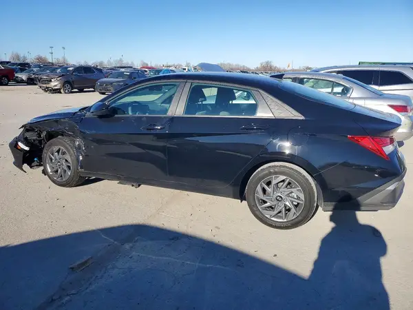 KMHLM4DJ9SU160249 2025 HYUNDAI ELANTRA - Image 2