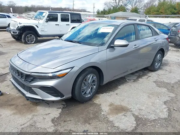 KMHLM4DJ9SU164995 2025 HYUNDAI ELANTRA - Image 2