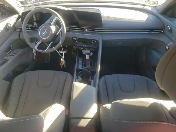 KMHLM4DJ9SU176094 2025 HYUNDAI ELANTRA - Image 8