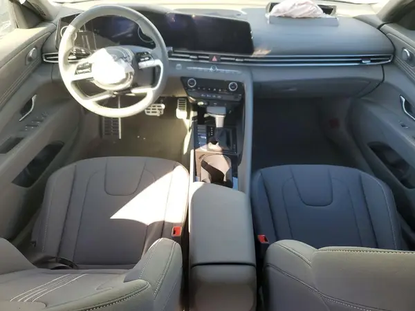 KMHLM4DJ9SU180193 2025 HYUNDAI ELANTRA - Image 8