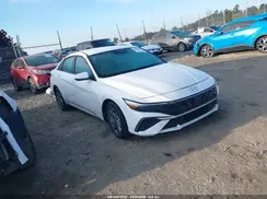 KMHLM4DJXRU102175 2024 HYUNDAI ELANTRA