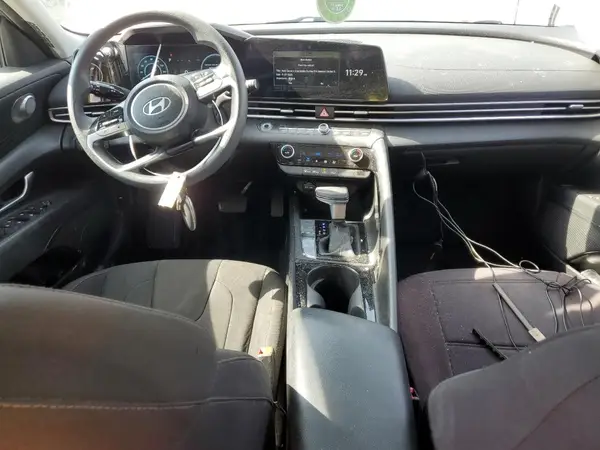 KMHLM4DJXRU116593 2024 HYUNDAI ELANTRA - Image 8