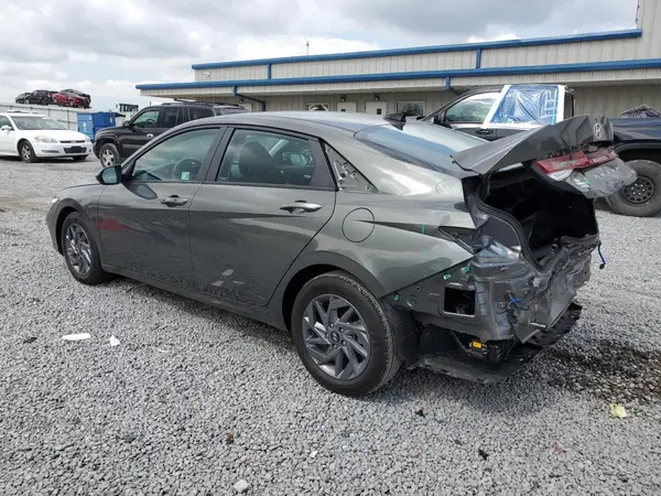 KMHLM4DJXRU117999 2024 HYUNDAI ELANTRA - Image 2