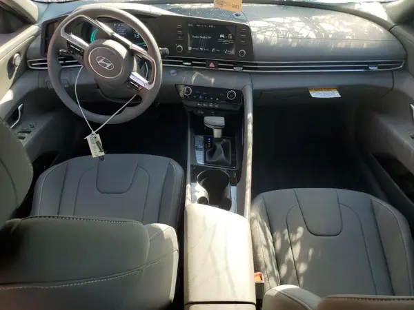 KMHLM4DJXSU140544 2025 HYUNDAI ELANTRA - Image 8