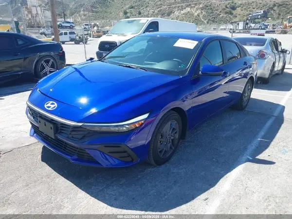 KMHLM4DJXSU140799 2025 HYUNDAI ELANTRA - Image 2
