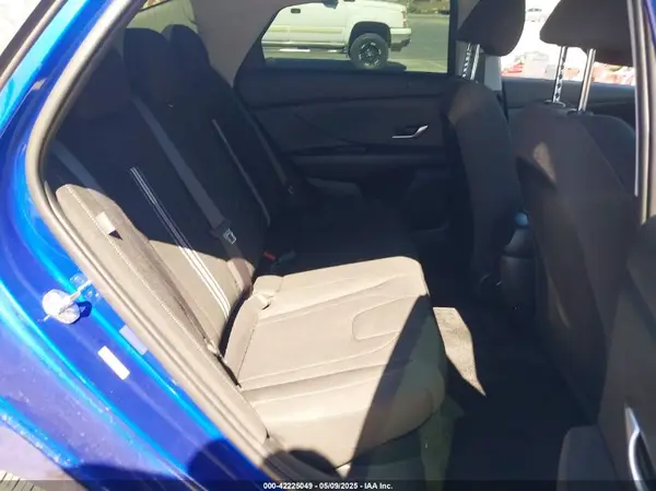 KMHLM4DJXSU140799 2025 HYUNDAI ELANTRA - Image 8