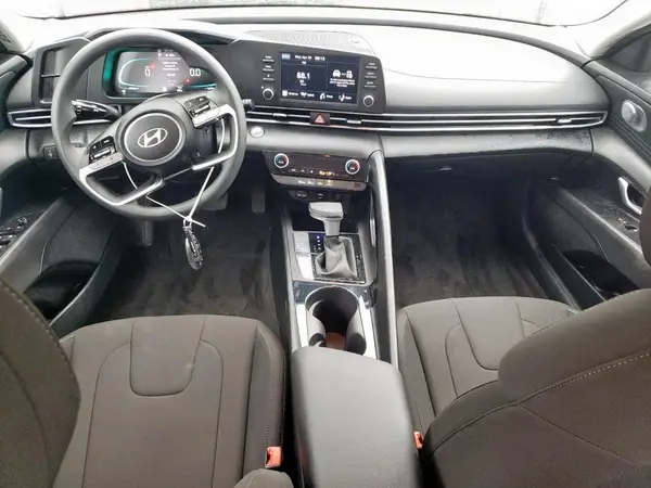 KMHLM4DJXSU143511 2025 HYUNDAI ELANTRA - Image 8