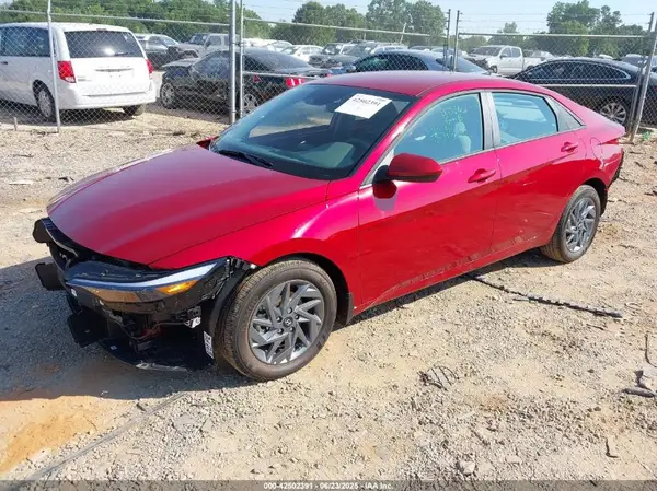 KMHLM4DJXSU155402 2025 HYUNDAI ELANTRA - Image 2